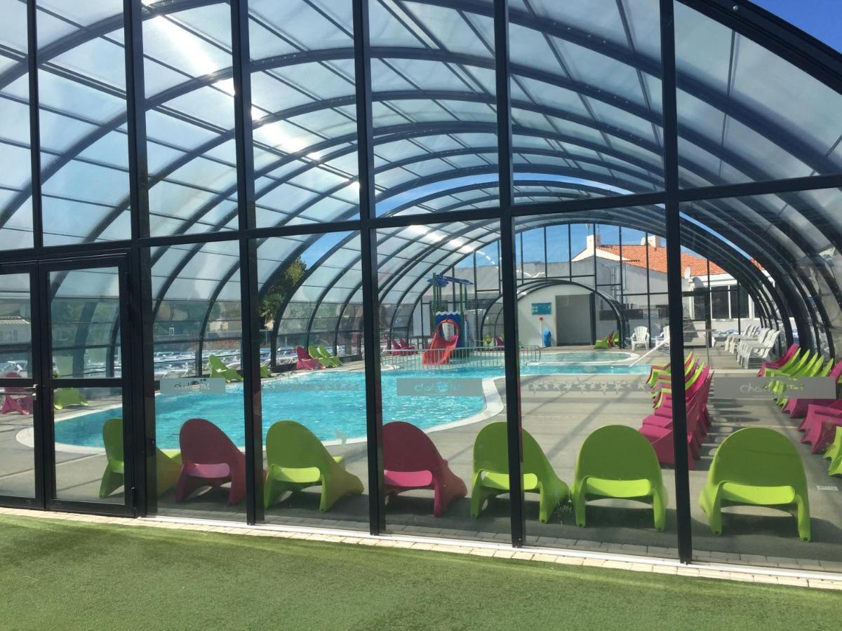 Richards Holidays Jard-sur-Mer Exterior photo